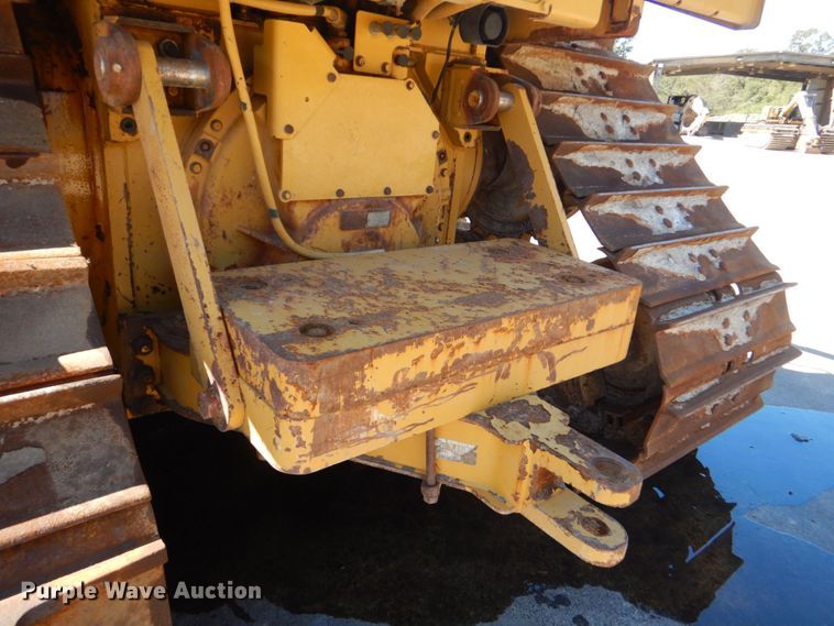 image for item DO1645 2015 Caterpillar D6T LGP  dozer