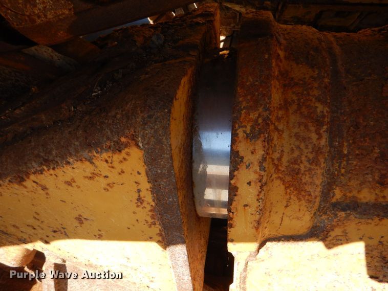 image for item DO1645 2015 Caterpillar D6T LGP  dozer