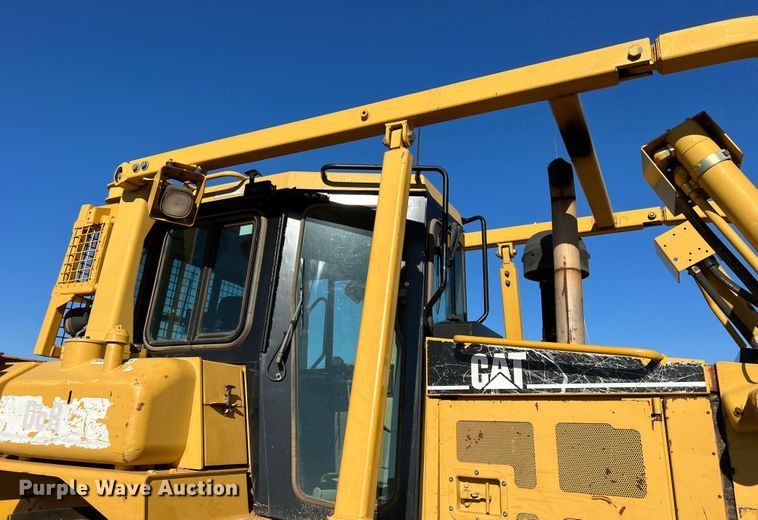 image for item DO8816 2005 Caterpillar D6R XL Series II  dozer