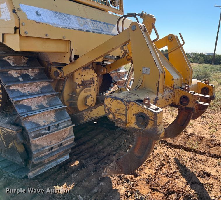 image for item DO8816 2005 Caterpillar D6R XL Series II  dozer