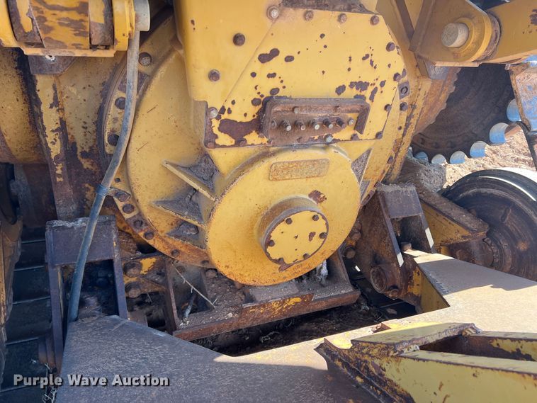 image for item DO8816 2005 Caterpillar D6R XL Series II  dozer