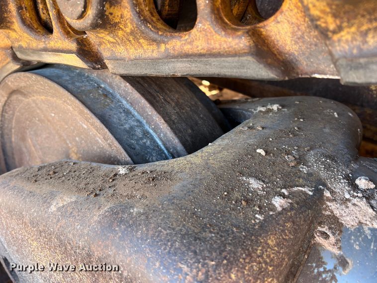 image for item DO8816 2005 Caterpillar D6R XL Series II  dozer