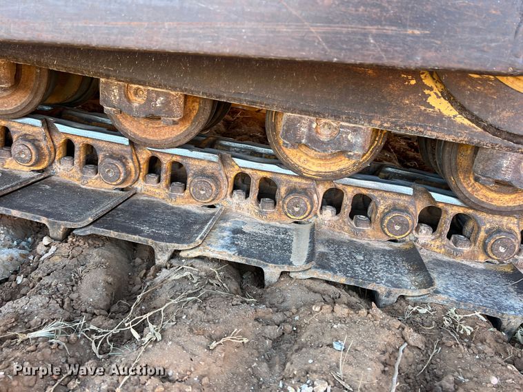 image for item DO8816 2005 Caterpillar D6R XL Series II  dozer