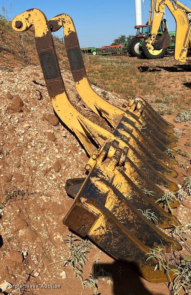 image for item DO8817 Ripper