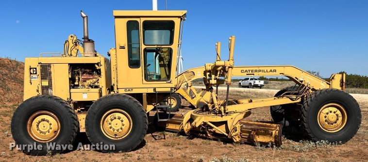 image for item DO8818 1983 Caterpillar 120G  motor grader