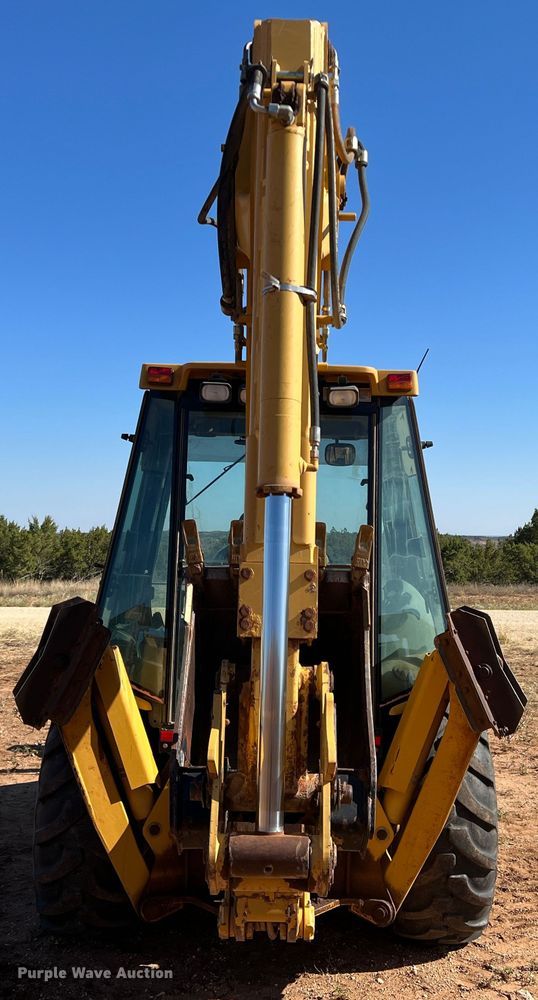 image for item DO8819 2003 Caterpillar 420D  backhoe