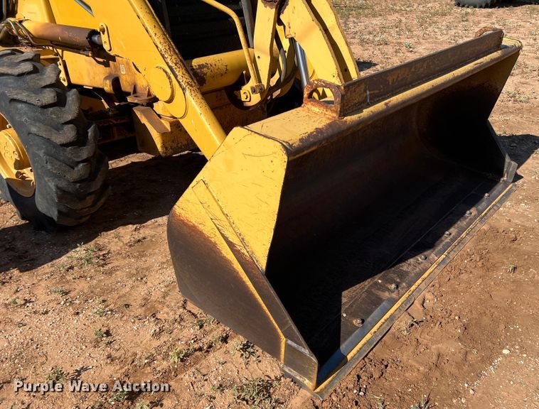 image for item DO8819 2003 Caterpillar 420D  backhoe