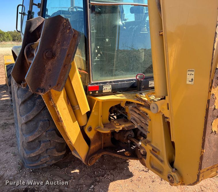 image for item DO8819 2003 Caterpillar 420D  backhoe