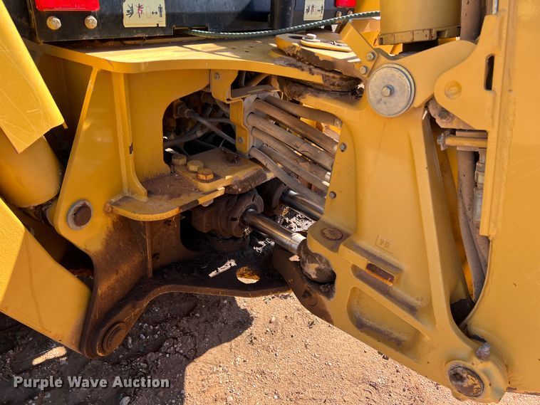 image for item DO8819 2003 Caterpillar 420D  backhoe