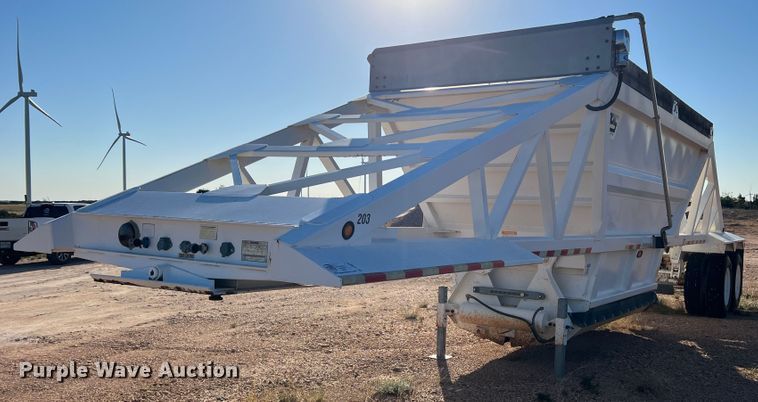 image for item DO8831 2013 Manac  bottom dump trailer