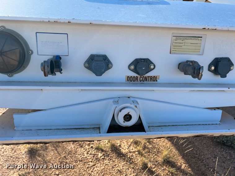 image for item DO8831 2013 Manac  bottom dump trailer