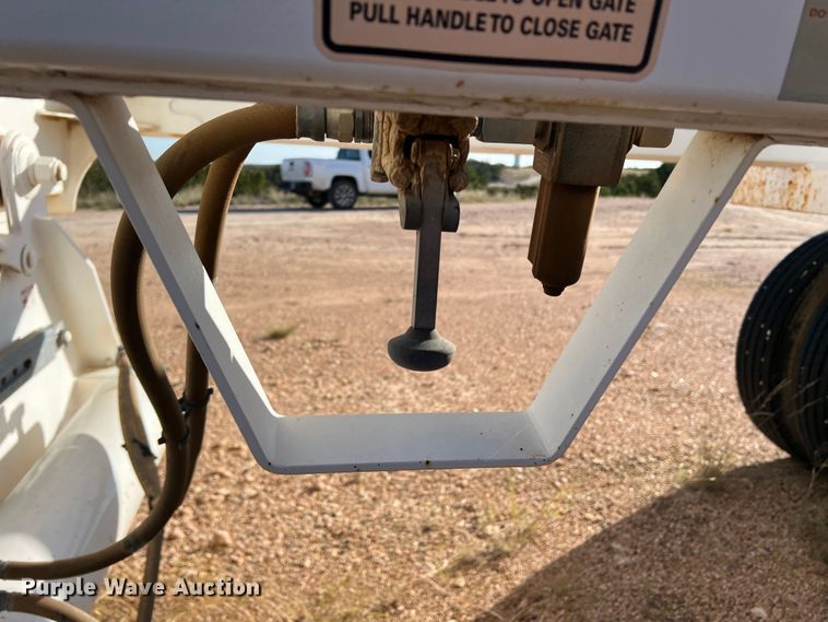 image for item DO8831 2013 Manac  bottom dump trailer