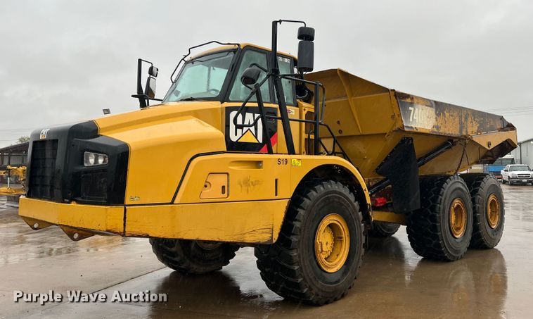 image for item DO8853 2011 Caterpillar 740B  haul truck