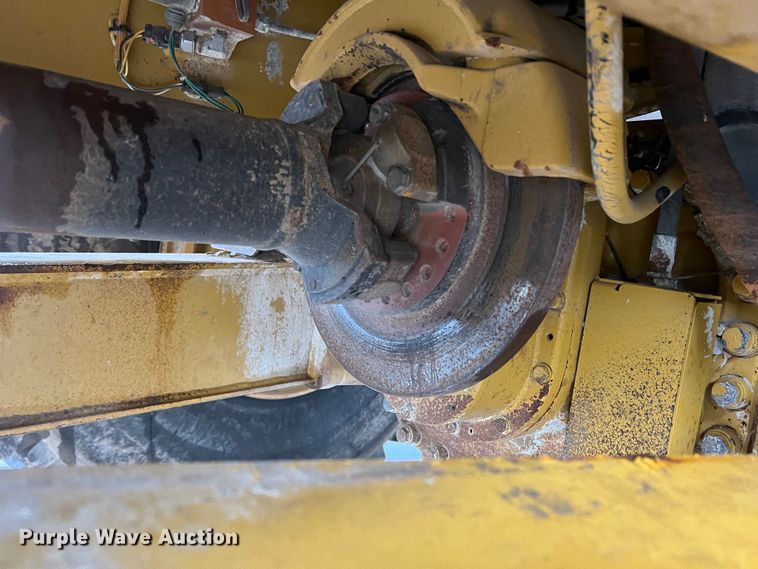 image for item DO8853 2011 Caterpillar 740B  haul truck