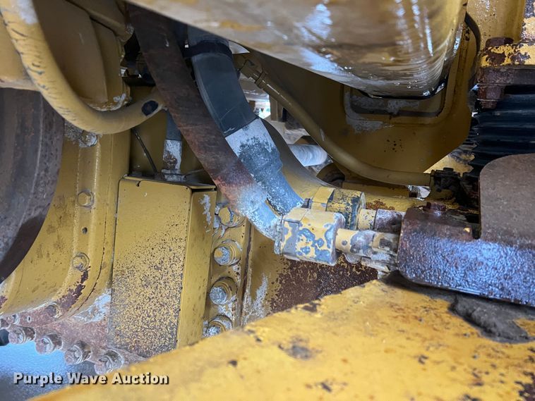 image for item DO8853 2011 Caterpillar 740B  haul truck