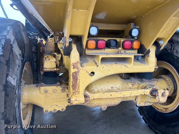 image for item DO8853 2011 Caterpillar 740B  haul truck