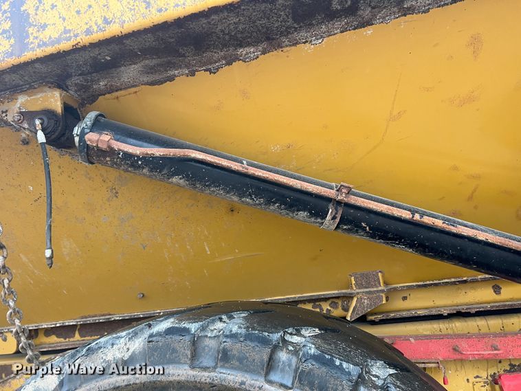 image for item DO8853 2011 Caterpillar 740B  haul truck