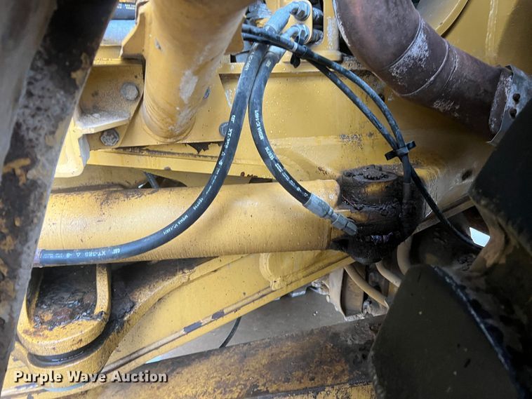 image for item DO8853 2011 Caterpillar 740B  haul truck