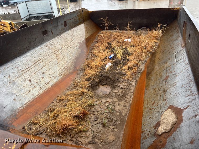 image for item DO8853 2011 Caterpillar 740B  haul truck