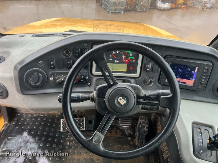 image for item DO8853 2011 Caterpillar 740B  haul truck