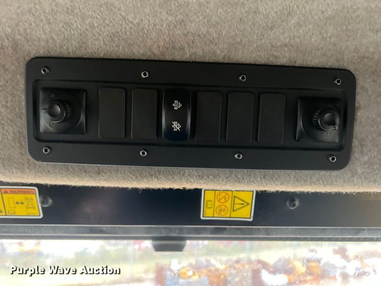 image for item DO8853 2011 Caterpillar 740B  haul truck