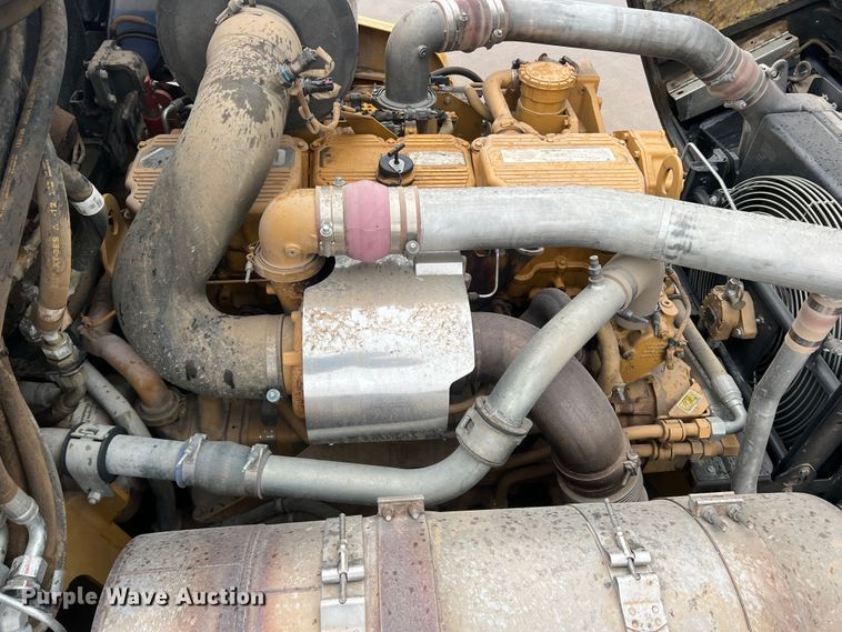 image for item DO8853 2011 Caterpillar 740B  haul truck