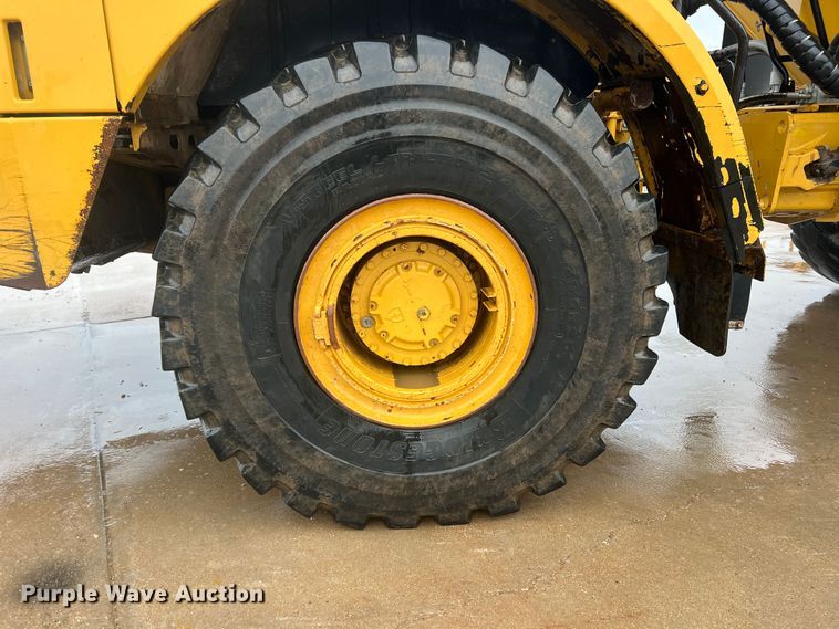 image for item DO8853 2011 Caterpillar 740B  haul truck