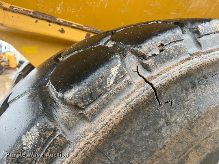 image for item DO8853 2011 Caterpillar 740B  haul truck