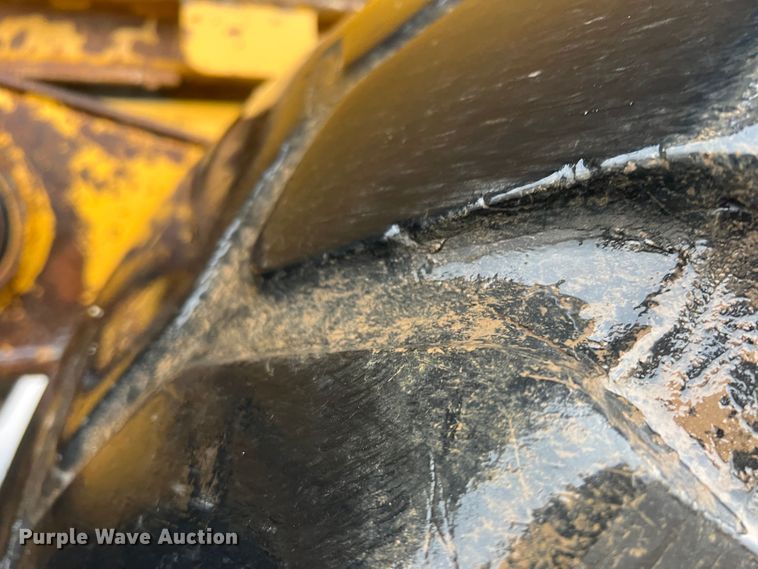 image for item DO8853 2011 Caterpillar 740B  haul truck