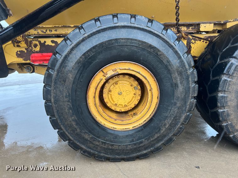 image for item DO8853 2011 Caterpillar 740B  haul truck