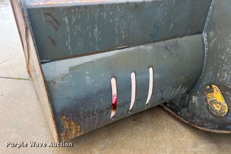 image for item DO8854 2020 John Deere 844L  wheel loader