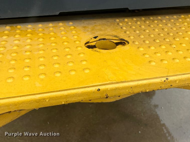 image for item DO8854 2020 John Deere 844L  wheel loader