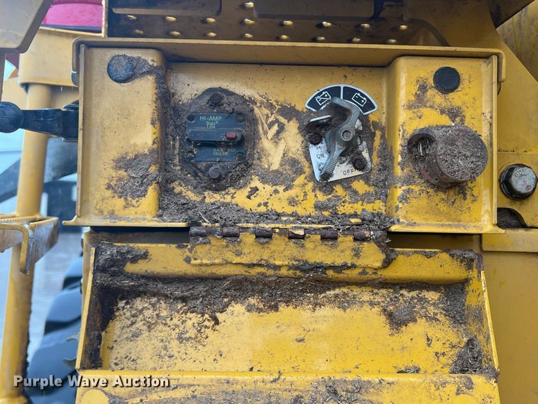 image for item DO8854 2020 John Deere 844L  wheel loader