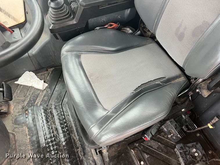 image for item DO8854 2020 John Deere 844L  wheel loader