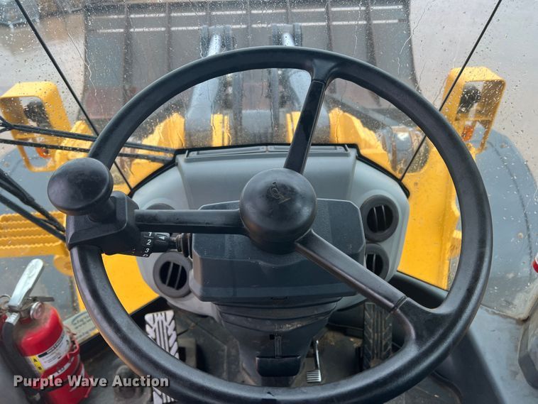 image for item DO8854 2020 John Deere 844L  wheel loader