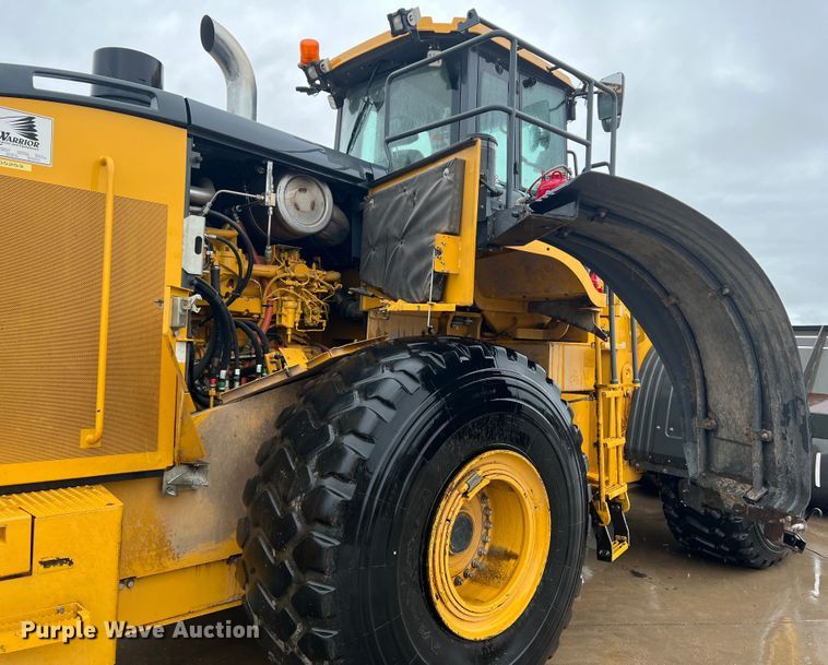 image for item DO8854 2020 John Deere 844L  wheel loader