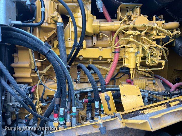 image for item DO8854 2020 John Deere 844L  wheel loader