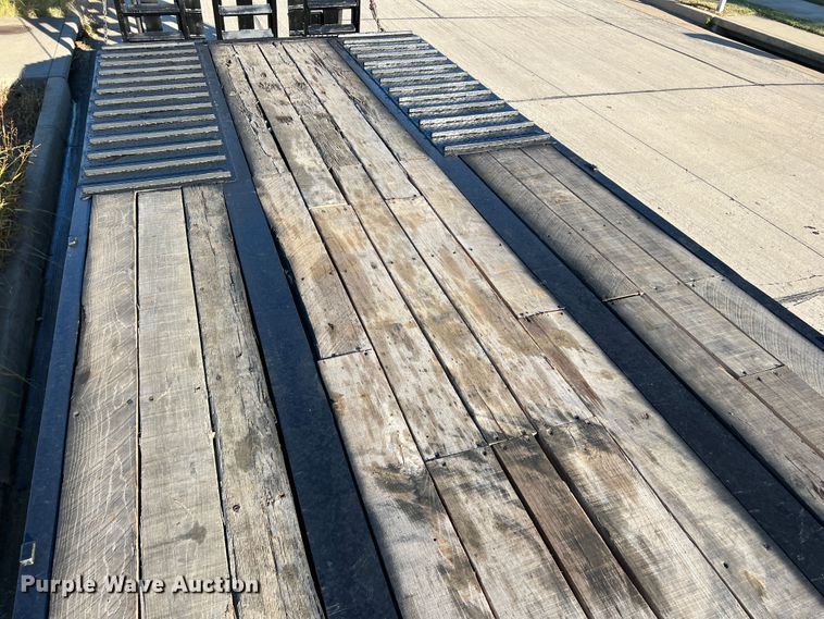 image for item DO8855 2018 Viking VFD46R16F35T  drop deck equipment trailer