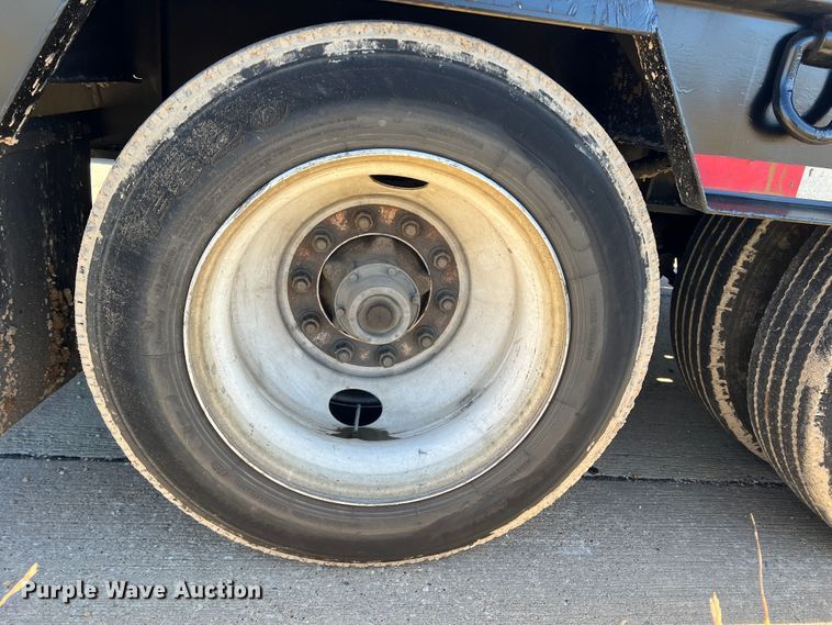 image for item DO8855 2018 Viking VFD46R16F35T  drop deck equipment trailer