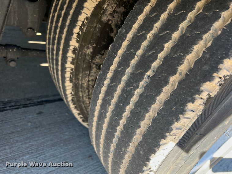 image for item DO8855 2018 Viking VFD46R16F35T  drop deck equipment trailer