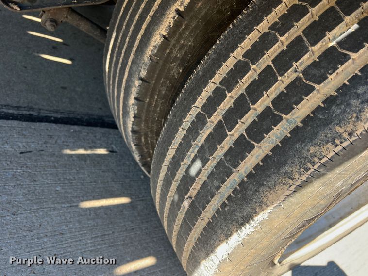 image for item DO8855 2018 Viking VFD46R16F35T  drop deck equipment trailer