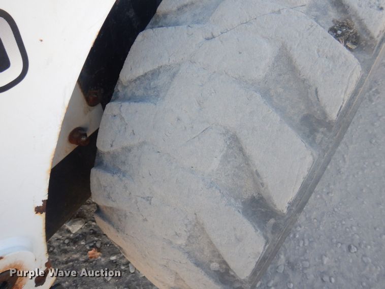 image for item DP0397 2014 Bobcat S650  skid steer loader