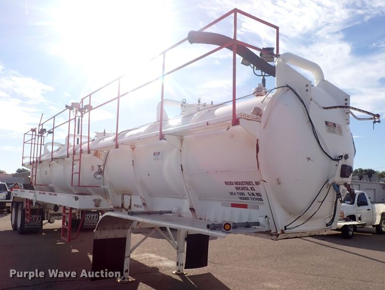 image for item DQ2938 2004 Cusco  tank trailer