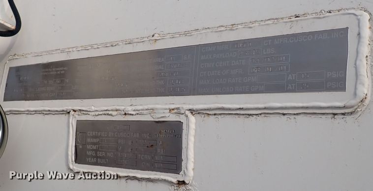 image for item DQ2938 2004 Cusco  tank trailer