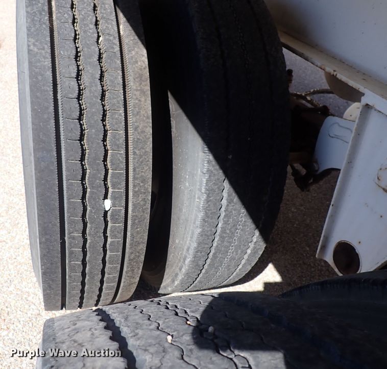 image for item DQ2938 2004 Cusco  tank trailer