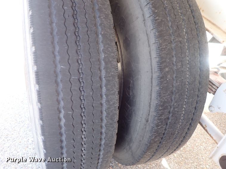 image for item DQ2938 2004 Cusco  tank trailer