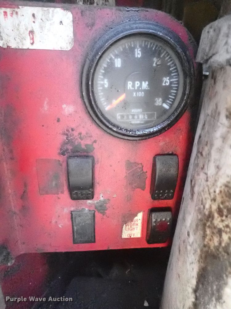 image for item DQ2971 2000 International 5000  vacuum truck