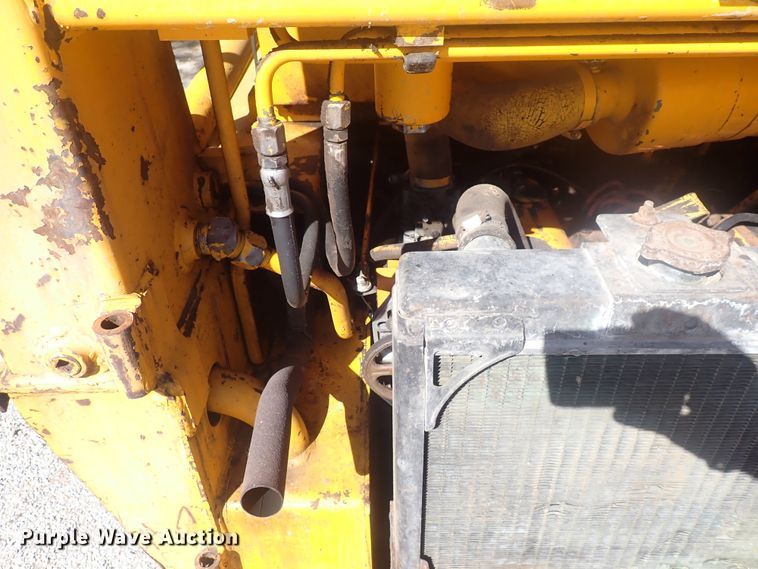 image for item DQ3012 1974 Case 1830  skid steer loader