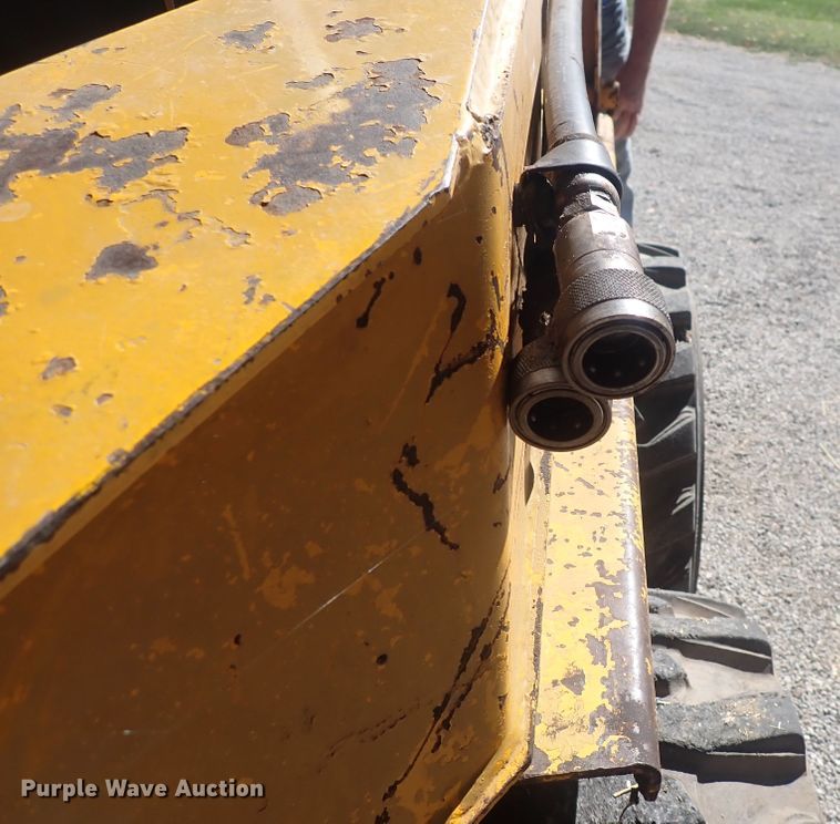 image for item DQ3012 1974 Case 1830  skid steer loader