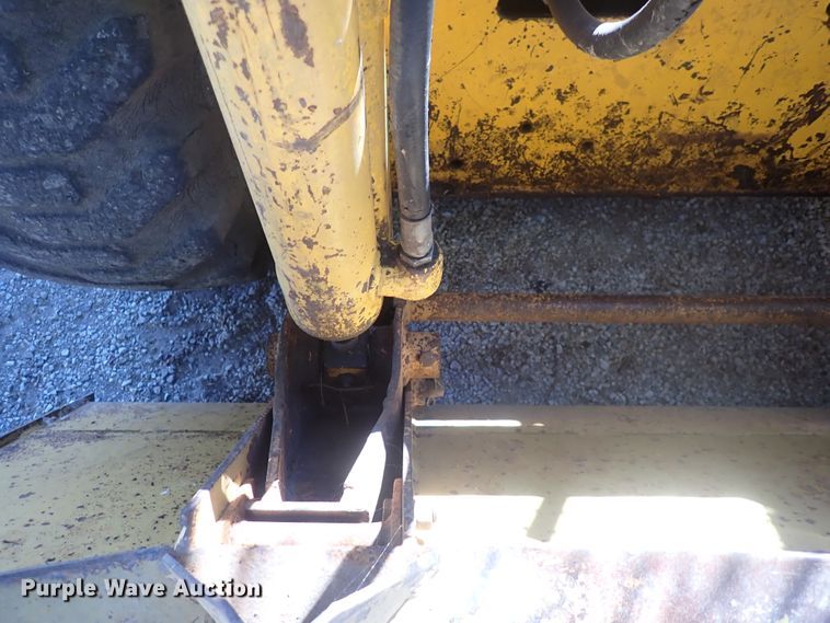 image for item DQ3012 1974 Case 1830  skid steer loader